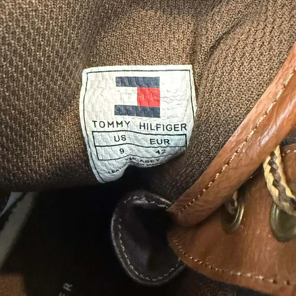 Tommy Hilfiger Casey Duck Boots Brown Tan Size 9